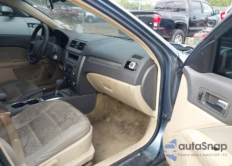 2011 Ford Fusion Se z USA, uszkodzony, nr VIN 3FAHP0HA6BR159688